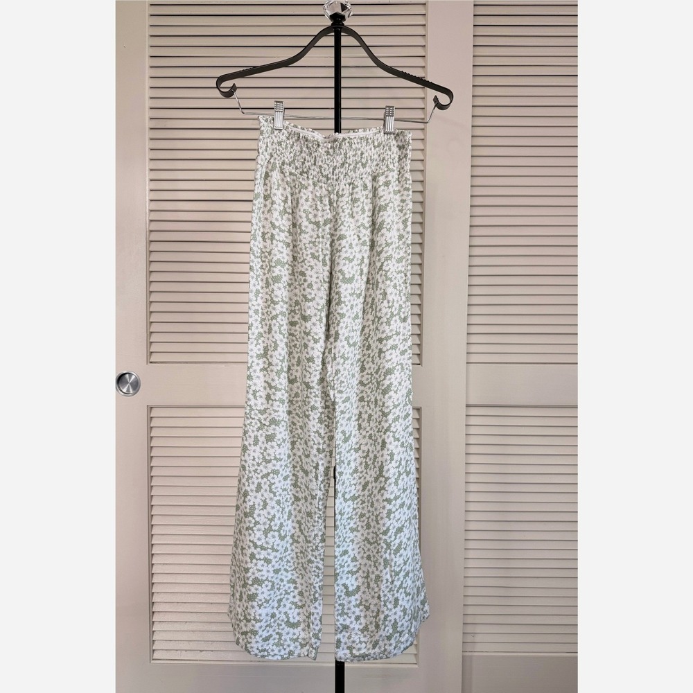 O'Neill Sage Green Floral Smocked Wide Leg Pants Size S